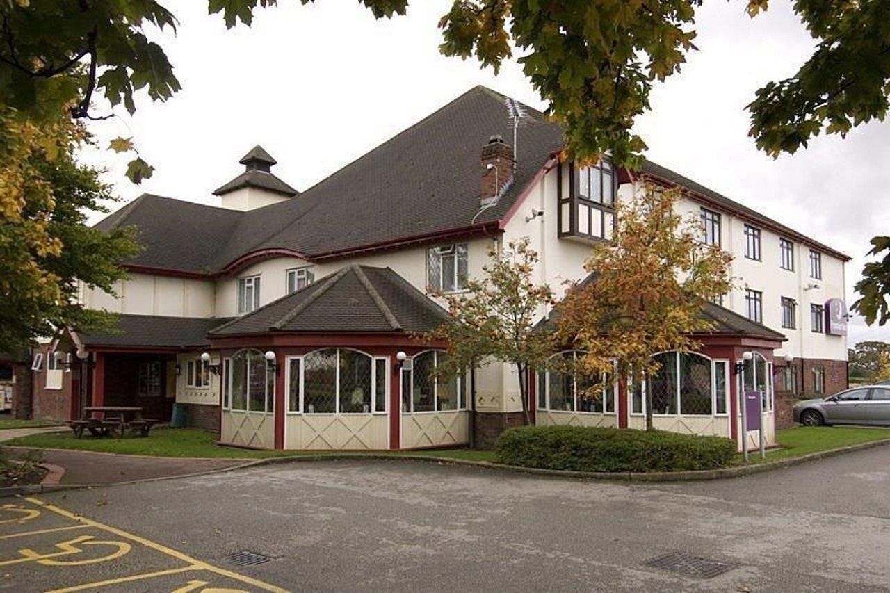 Premier Inn Wirral - Two Mills Ellesmere Port Zewnętrze zdjęcie